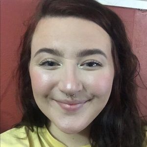 Meet your Posher, Hailey